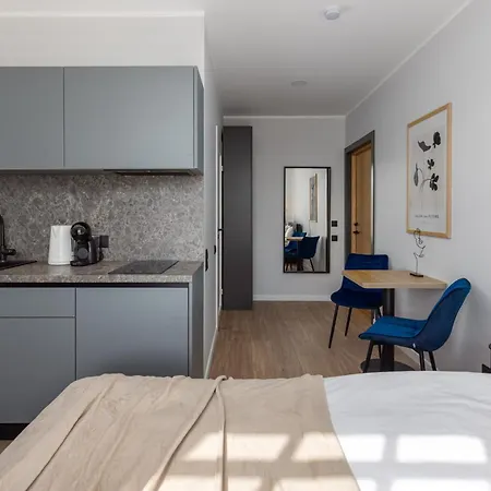 شقة Hideaway In The Heart Of Old Town Streets