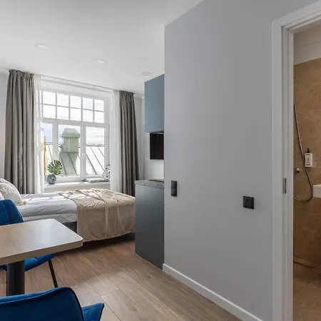 شقة Hideaway In The Heart Of Old Town Streets *