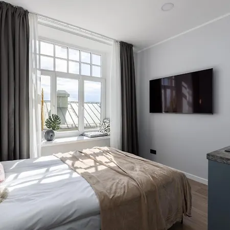Hideaway In The Heart Of Old Town Streets * Рига